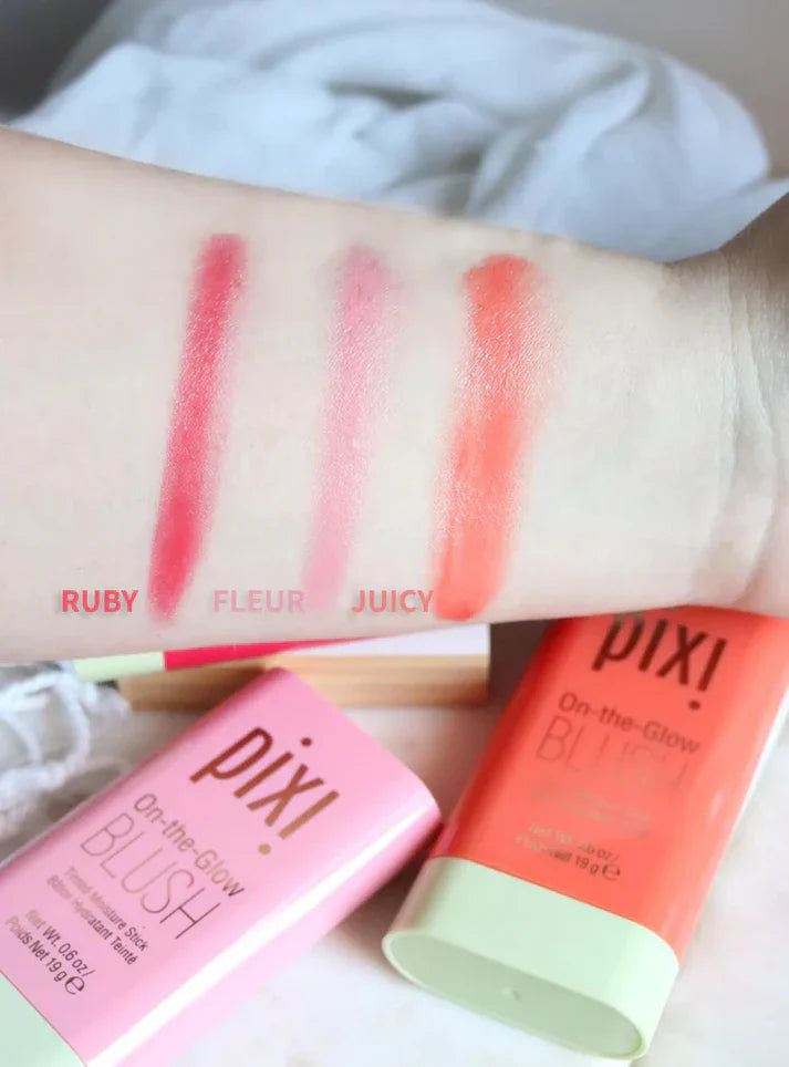 On the Glow Blush โ PIXI by Petra